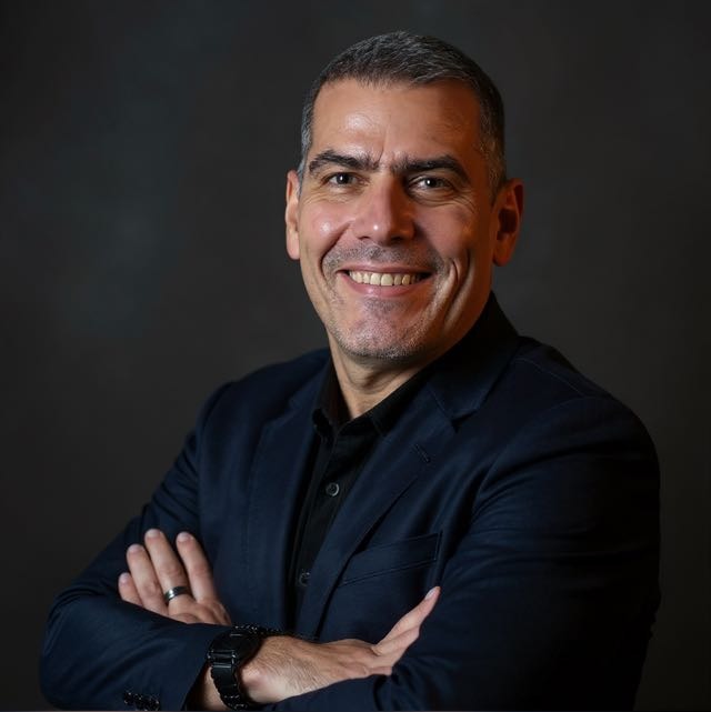 Professor Carlos Augusto Elias